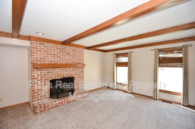 Photo - 8214 Bricker Rd NW