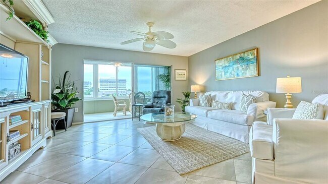 Photo - 1200 E Peppertree Ln Unit 305