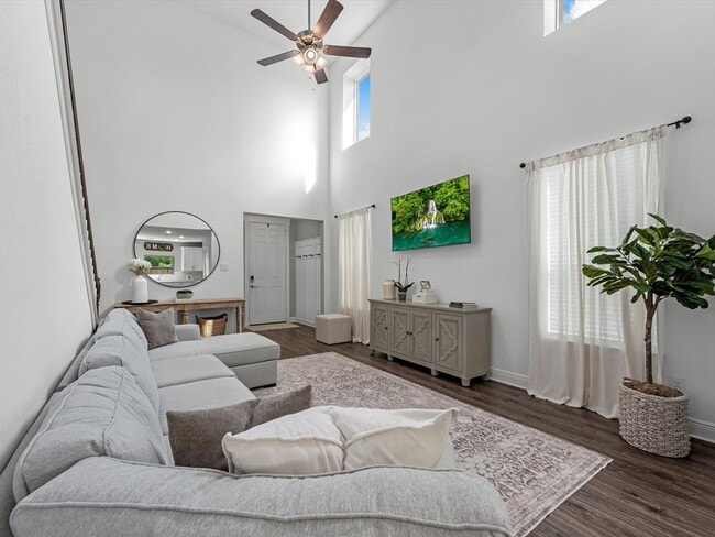 Building Photo - 15410 Cordach Dr Rental