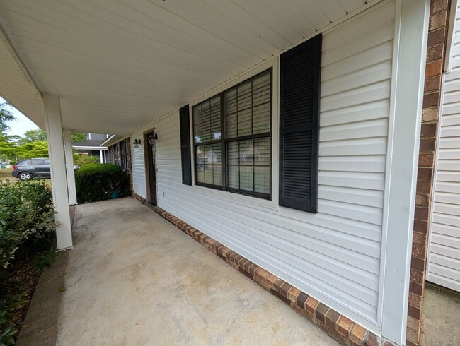 Photo - 741 Cherry Dr