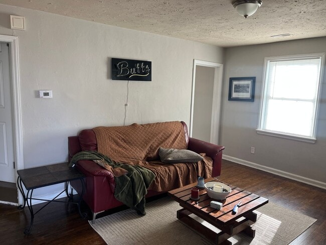 Photo - 2-bedroom 1 bath cottage