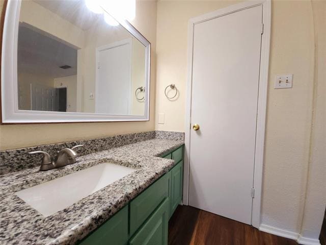 Photo - 2426 Woodside Dr