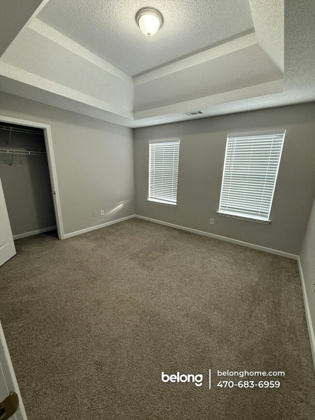 Photo - 1439 Alice Ave