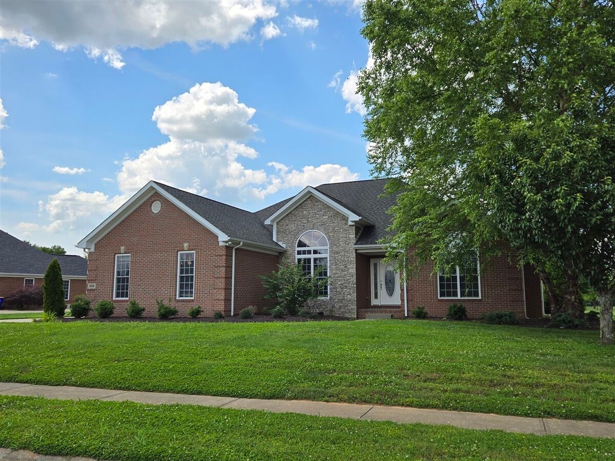 Photo - 309 Eureka Way