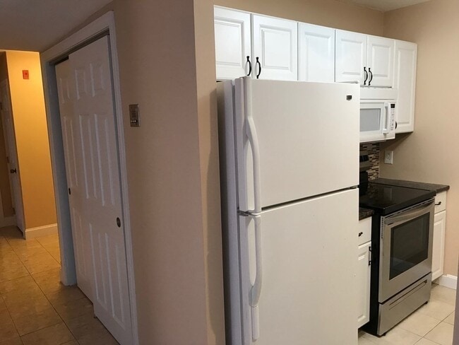 Photo - 276 Chestnut Hill Ave Unit 9