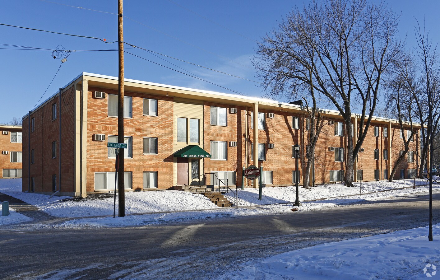 Arlington and Cottage Properties - Arlington and Cottage Properties Apartments
