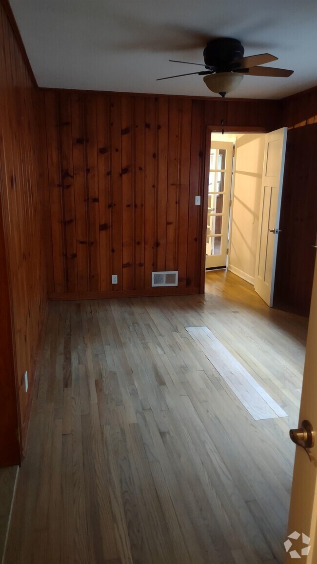Building Photo - 2113 Monticello Dr Rental