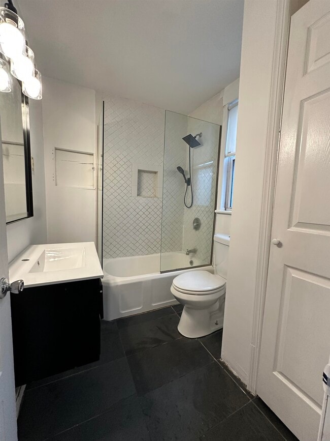 Photo - 173 CORABELLE Ave Unidad 1