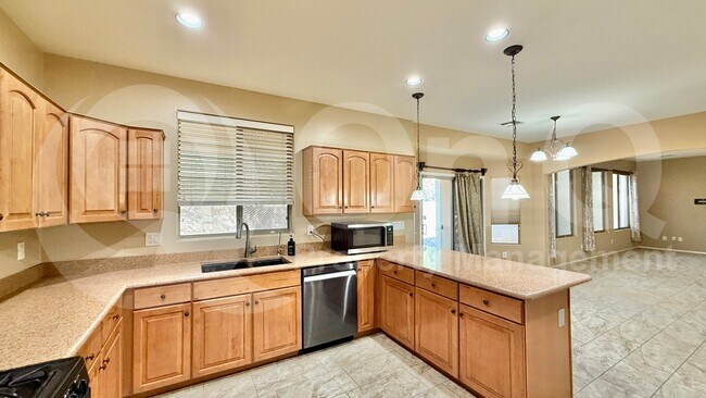 Photo - 43346 Lindgren Dr