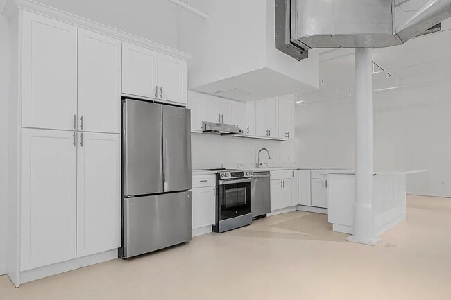 Photo - 6 E 14th St Unidad 2D