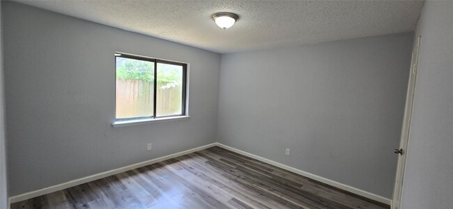 Photo - 6311 Dawnridge Dr