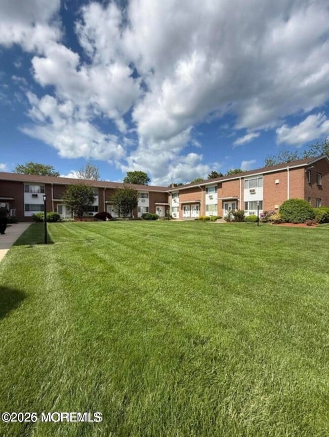 Photo - 35 Sternberger Ave Unit B