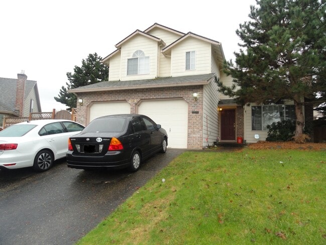 Building Photo - Terrific SE Hillsboro Home