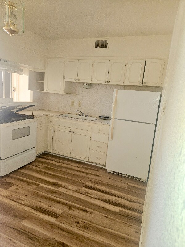 Photo - 414 E Avenue A Unidad 104