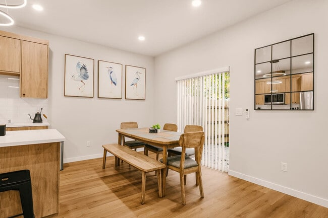 Photo - 3202 NW Division St Unidad ID1334341P