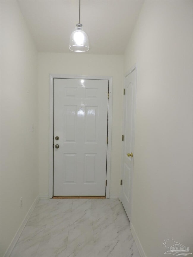 Photo - 5626 Rosebay St