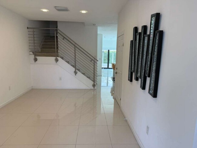 Photo - 10296 NW 88th St