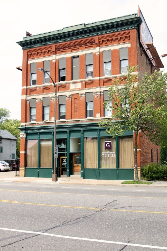 Photo - 1033 7th St W Unit 303