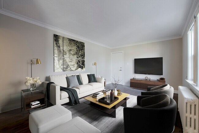 Photo - 338 Donlands Ave