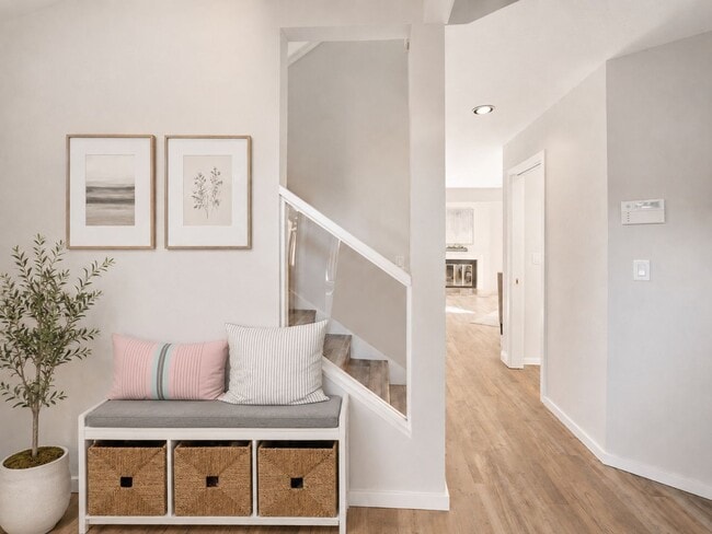 Photo - Renovated Los Gatos Retreat Backing to Oak Meadow Park