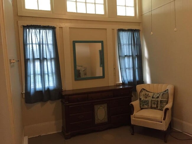 Photo - charming 1 bedroom, 1 bathroom apartment in Dawson, GA with its own private entrance.