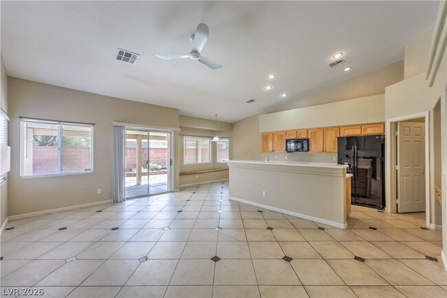 Photo - 1158 Mirage Lake St