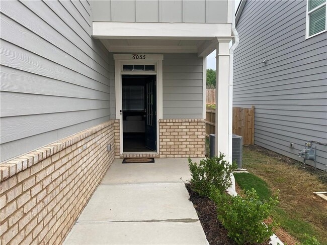 Photo - 6055 Hoot Owl Ln