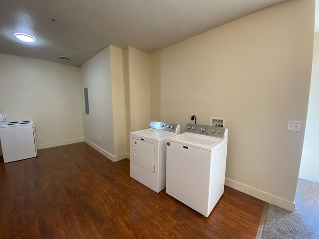 Photo - 301 E Weidman St Unidad 3