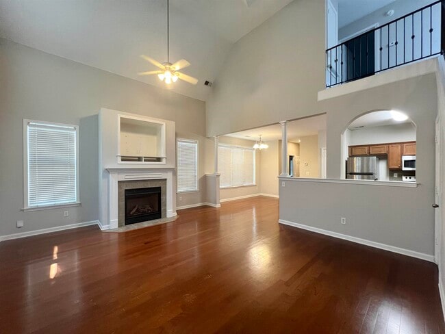 154 Island Bluff Dr