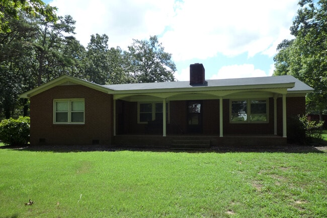 Nice 2 Bedroom Home In Wingate, NC!! - Nice 2 Bedroom Home In Wingate, NC!!