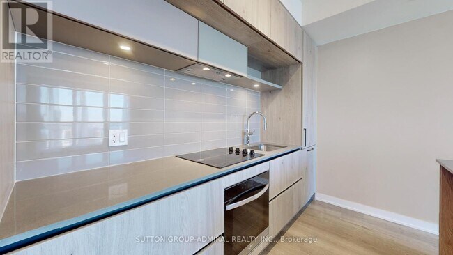 Photo - 6 David Eyer Rd Unit 501