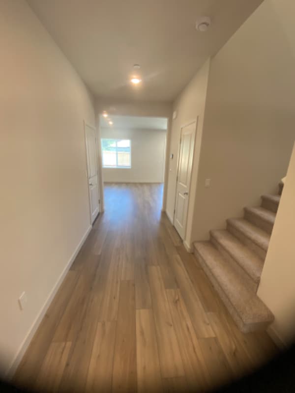 706 Diamond Vly Rd
