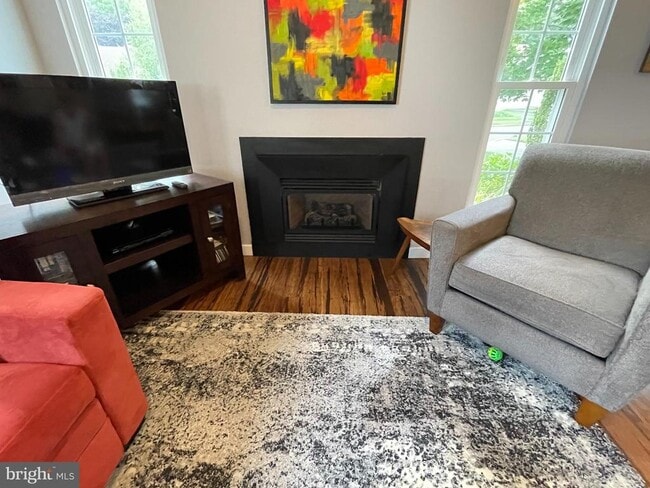 Photo - 272 Wood Stream Ct