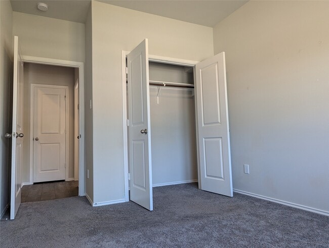 Photo - 4431 Stone Ridge Ln