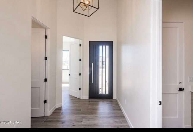 Photo - 8009 Corte De Los Pajaros