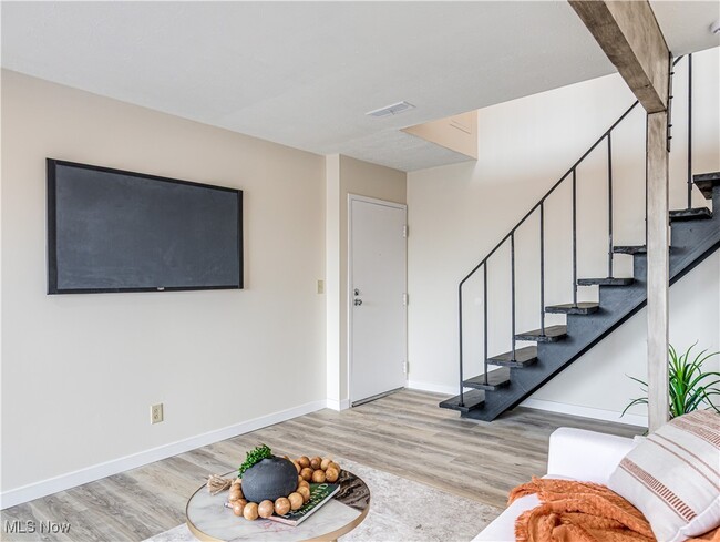 Photo - 2550 Chamberlain Rd Unidad B-4