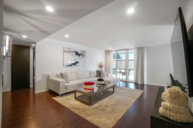 Livingroom - 22041 Costanso St Unit 104