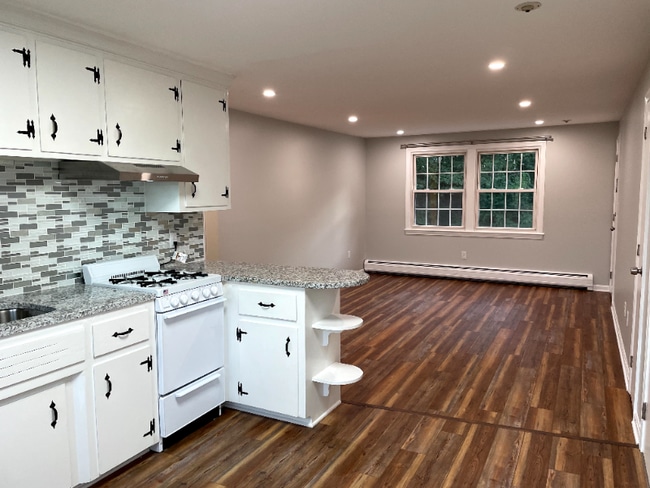 Photo - 180 Tyngsboro Rd Unit 47E