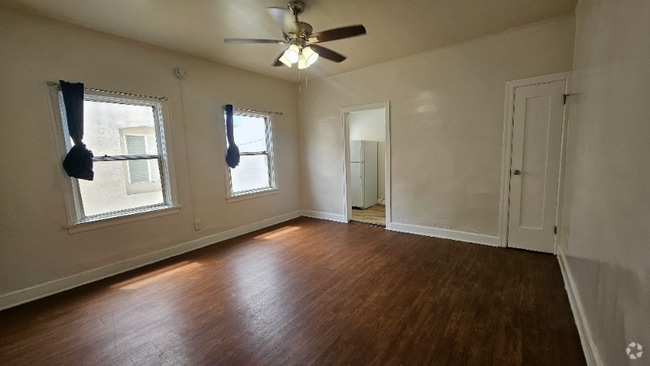 Building Photo - 727 S Coronado St Unit 308 Rental