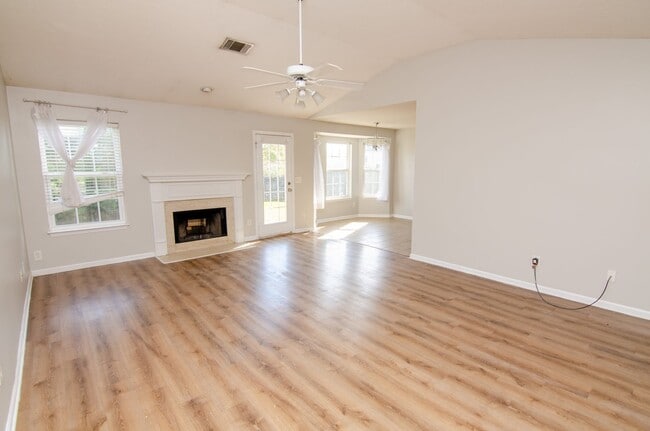 Photo - 1912 Portview Dr