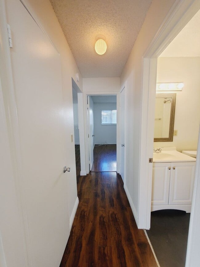 Photo - Charming Two Bedroom Manor Condo
