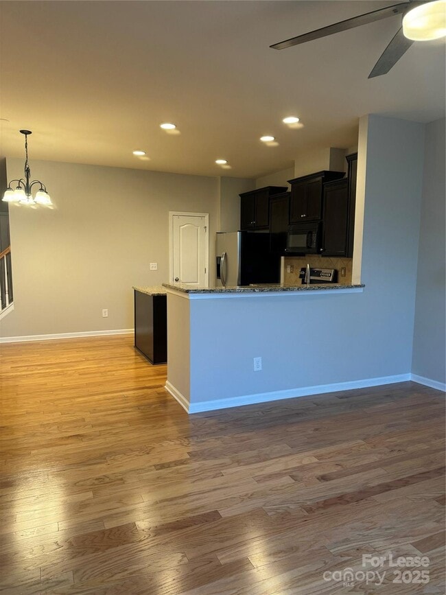 Photo - 18431 The Commons Blvd