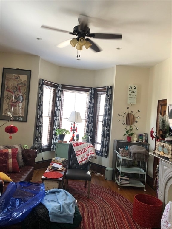 Photo - 27 Warren Ave Unit 1