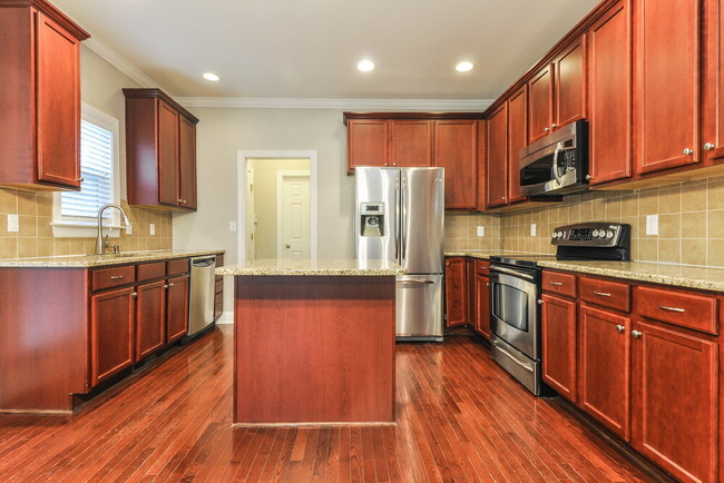 Photo - 308 Nelson Ln