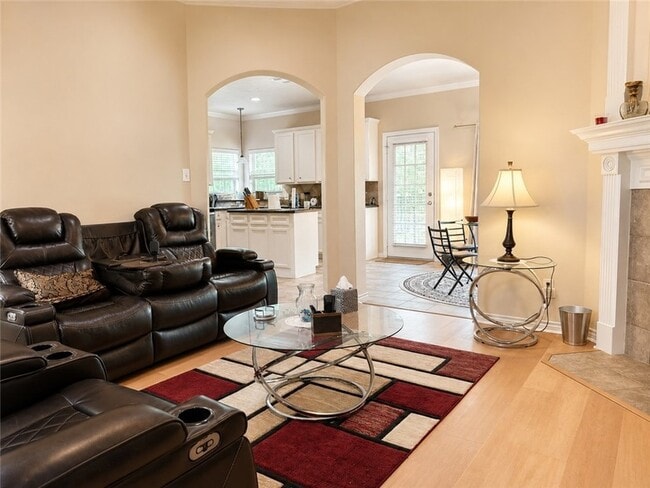 Photo - 2301 Norham Dr