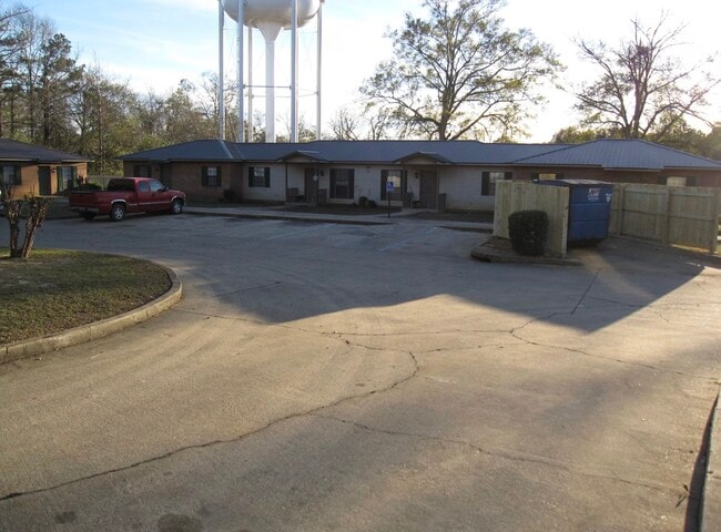 Photo - 206 Edgewood Dr