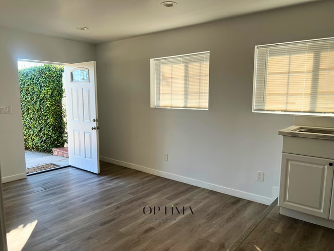 Photo - 8400 Fullbright Ave Unit 8411 Casaba