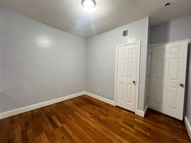 Photo - 224 3rd St