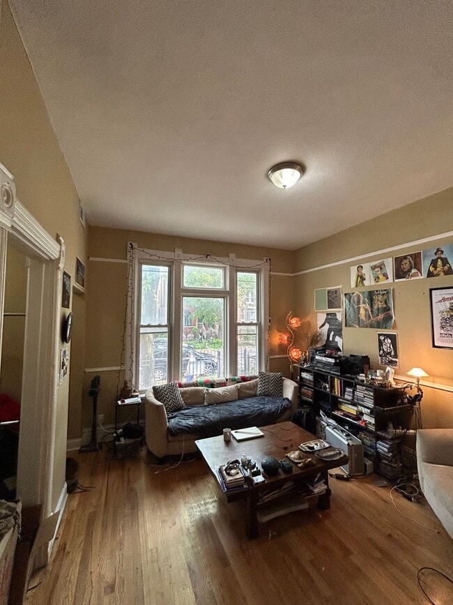 Photo - 1037 W Newport Ave Apartment Unit #1