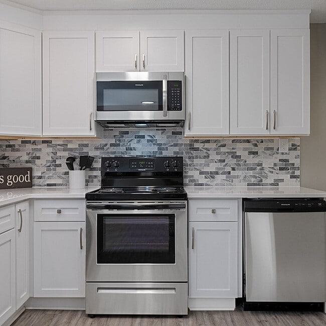 DSC_3610 - Boundary Village